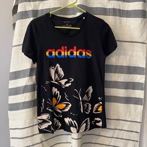 Adidas t shirt